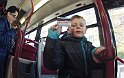 komunikacja w Rzymie to koszmar - brak rozkladow, dlugie oczekiwanie na przystankach i do tego trudno kupic bilety.  tylko 2-3 linie metra